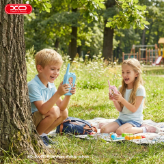 DJJ02 Kids Video Walkie-Talkie Set (2-Pack in Blue/Pink)