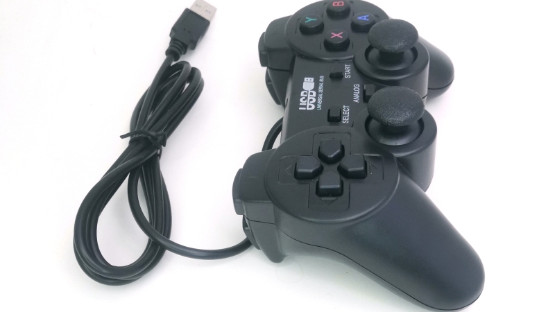 Single wired Game Controller