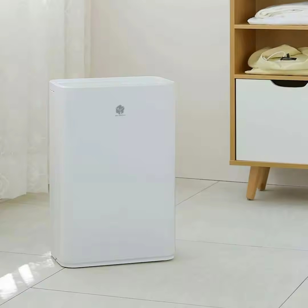 Dehumidifier 12L (include dust bag)