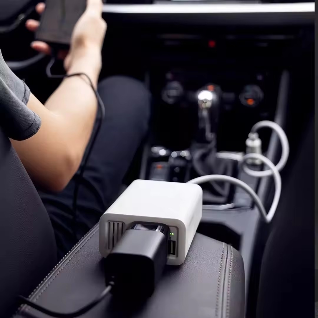 De CocheYoupin Lydsto Car Inverter Standard 12V to 220V 100W High Power Output Five-Hole Socket Inverter
