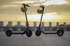 Electric Scooter Adult Original Ninebot Electric Scooter F25 25km/h 600w 2 Wheel Kick Scooter