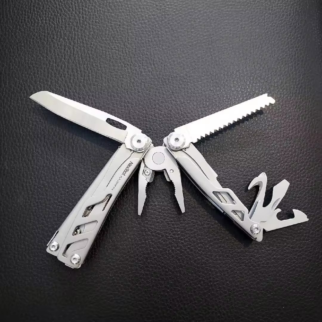 NexTool Multi-function Flagship Pro Knife Outdoor Hand Tools Set 16 in 1 Pliers Folding Knife Screwdriver Opener