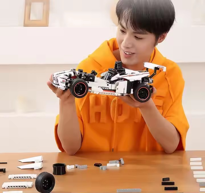Intelligent Building Blocks Road Racing