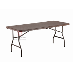 Modern and simple plastic eco-friendly HDPE folding table