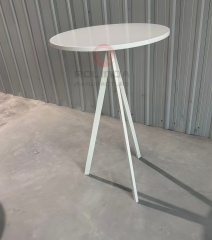 Wholesale Party Event 110-Centimeter-Tall Brown Round Dining Table Black Metal Table Legs and Supporting Structure Cocktail Table.