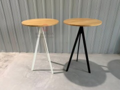 Wholesale Party Event 110-Centimeter-Tall Brown Round Dining Table Black Metal Table Legs and Supporting Structure Cocktail Table.