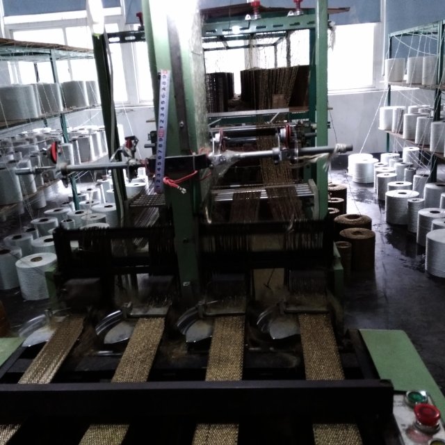 Texturized basalt fiber tape