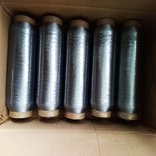 Stainless steel fiber sewing thread