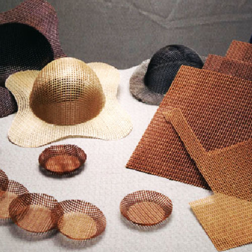 Silica mesh fabric for molten metal filtration