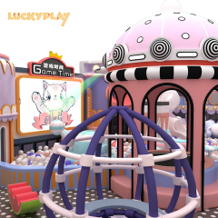 Preschool children's indoor play equipment