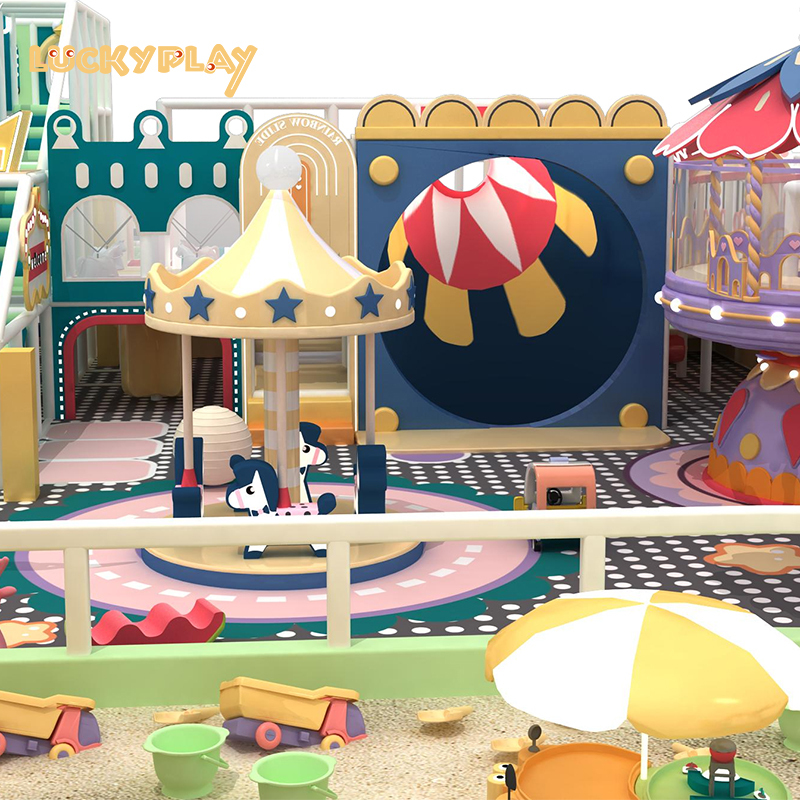 Large luxury commercial children's indoor playground equipment