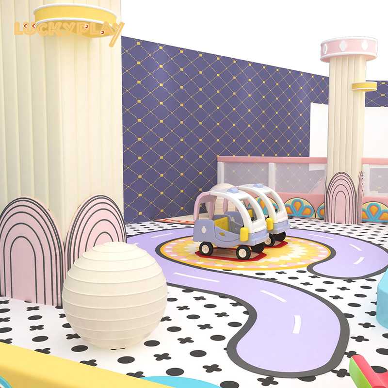 Indoor ball pool playground
