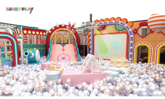 kids commercial playground
