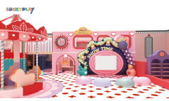 kids commercial playground