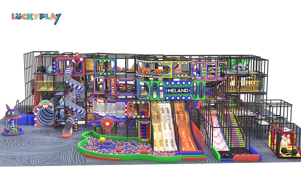 Playground Children's Adventure Play Center Indoor ball pool Trampoline Big slide children's indoor playground