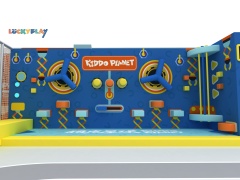 indoor challenge game zone