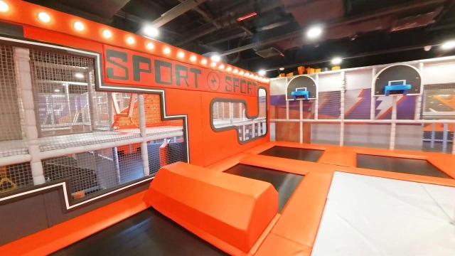 Top Player Indoor Entertainment Center