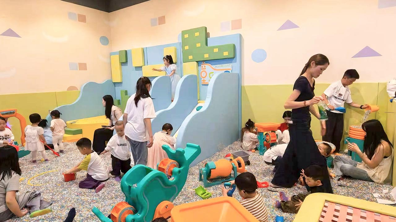 300㎡ | 4m Height | Ages 2–12 | Soft Playground