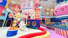 QMISS Indoor Playground | LUCKYPLAY