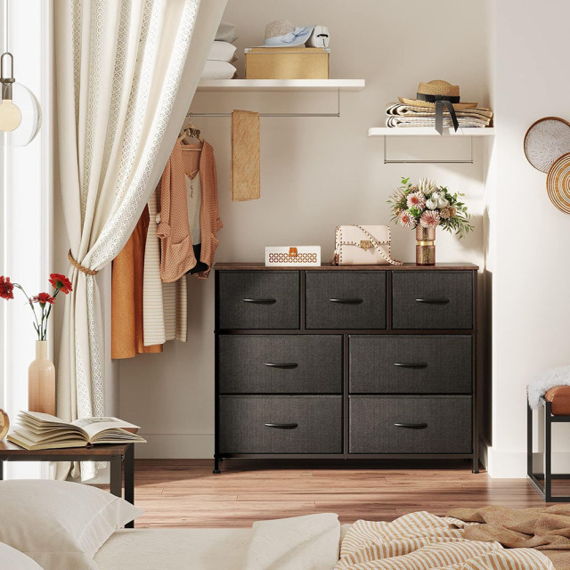 Nu-Deco chest of drawer MH24324