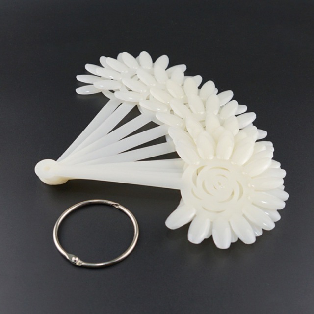 Nail Supplies Natural Clear Nail Polish Color Chart 120pcs Plastic Color Chart Sunflower False Nail Display Tips