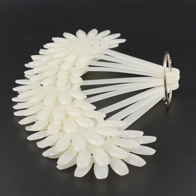 Nail Supplies Natural Clear Nail Polish Color Chart 120pcs Plastic Color Chart Sunflower False Nail Display Tips