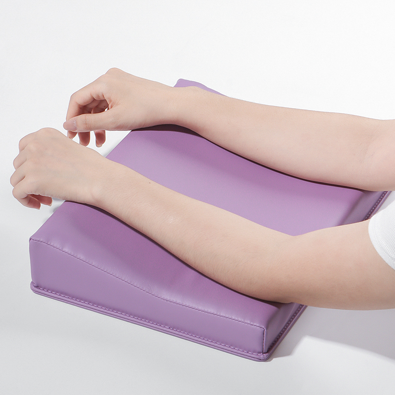 Waterproof Hand Pillow PU Leather Square and Round Easy to Clean Nail Art Manicure Hand Pillow Nail Arm Rest for Nail Salon