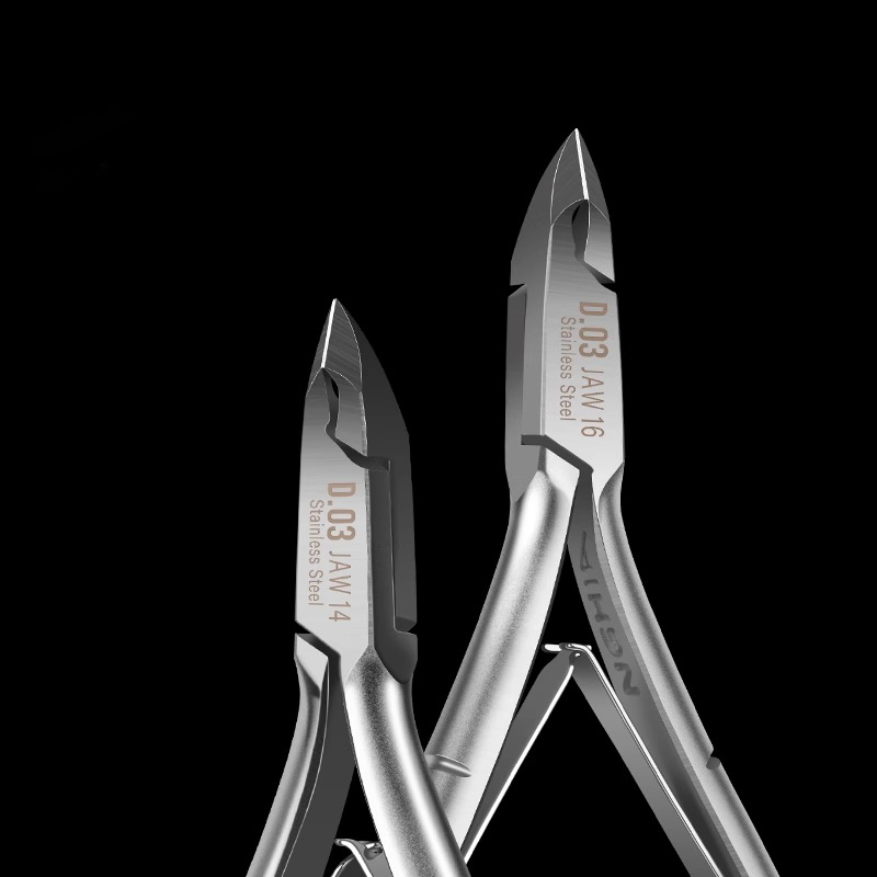 Manicure easy to cut dead skin scissors professional nail tools to nail edge barb small knife edge dead skin pliers.