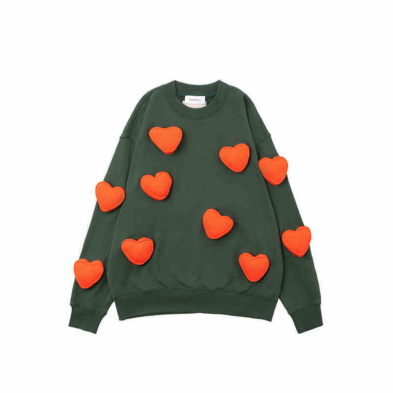 Three-dimensional heart-shaped round-neck sweater