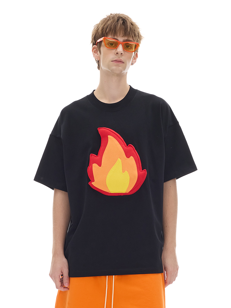 Cotton-filled 3D Gradient Flames T-shirt Hand-printed Design Crewneck Unisex Oversized Comfort Streetwear Top SQQZ PROJECT Original