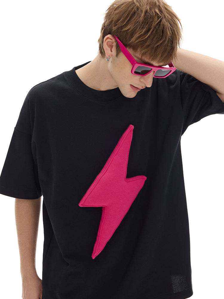 Cotton-filled 3D Raised Lightning Graphic T-shirt Hand-printed Design Crewneck Unisex Oversized Comfort Streetwear Top SQQZ PROJECT Original