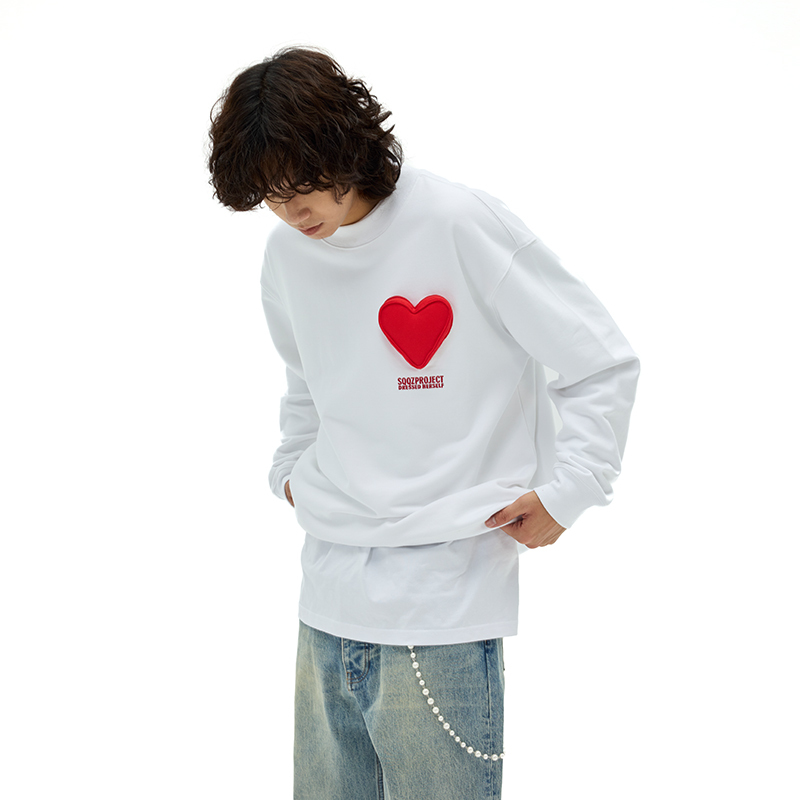 Heart-shaped neckline hoodie