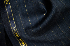 T0002（280GR/MT）100% Super 150's Luxury Merino Wool & 24K Gold Thread（Price for 0.1MT）