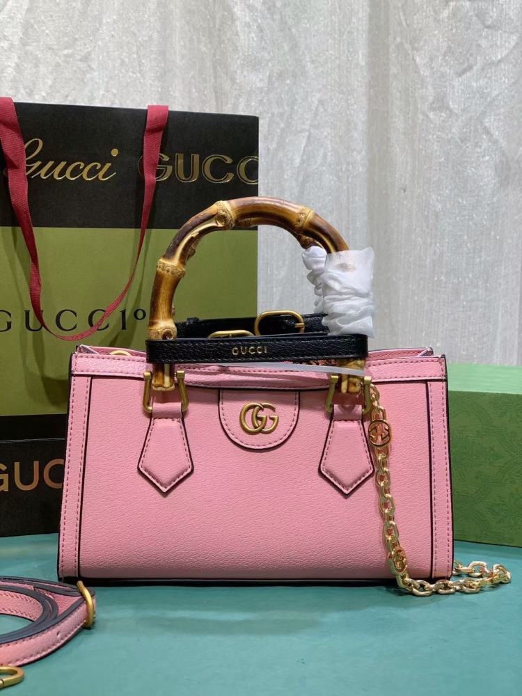 Gucci  diana