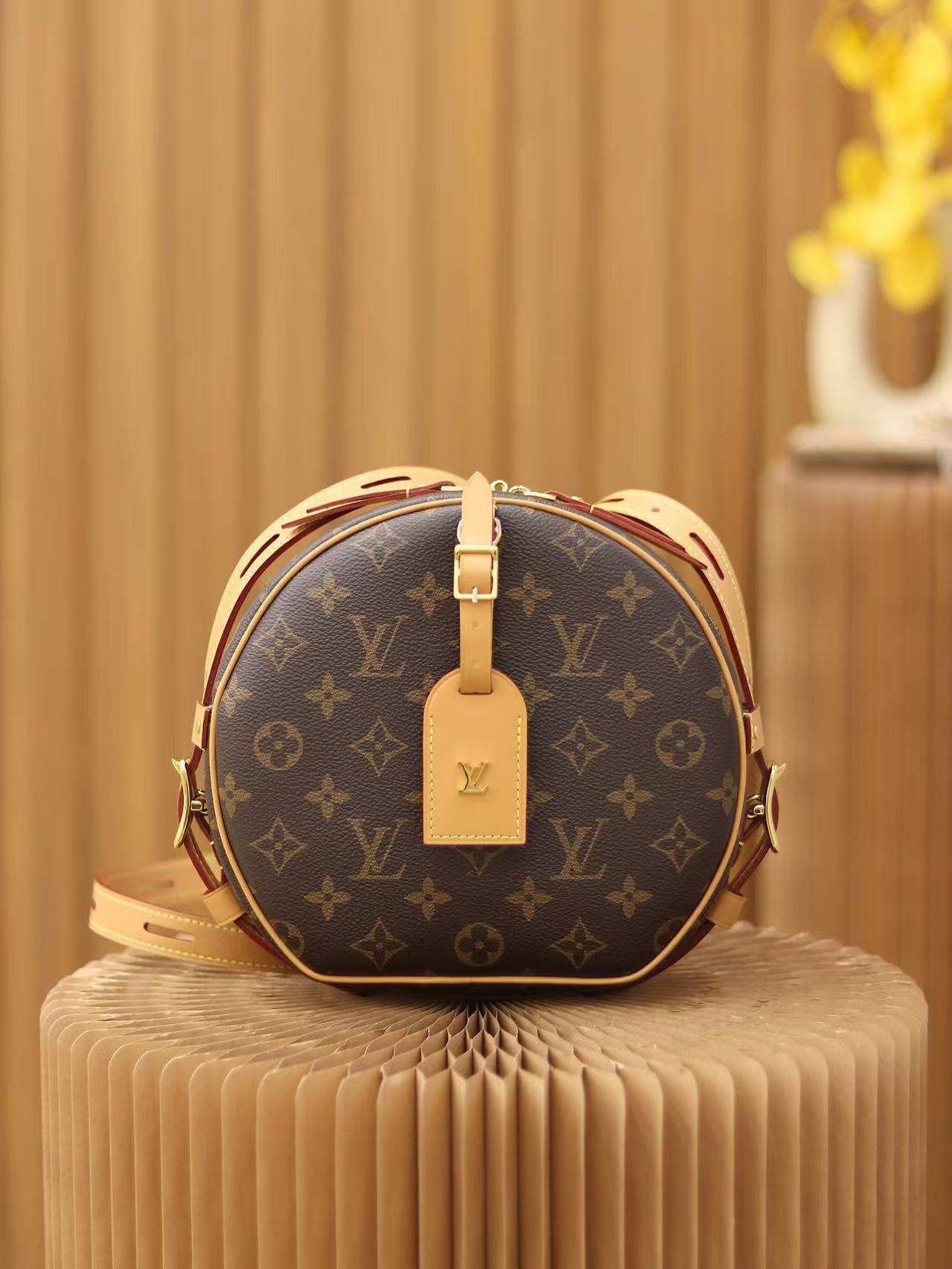 バッグルイヴィトン