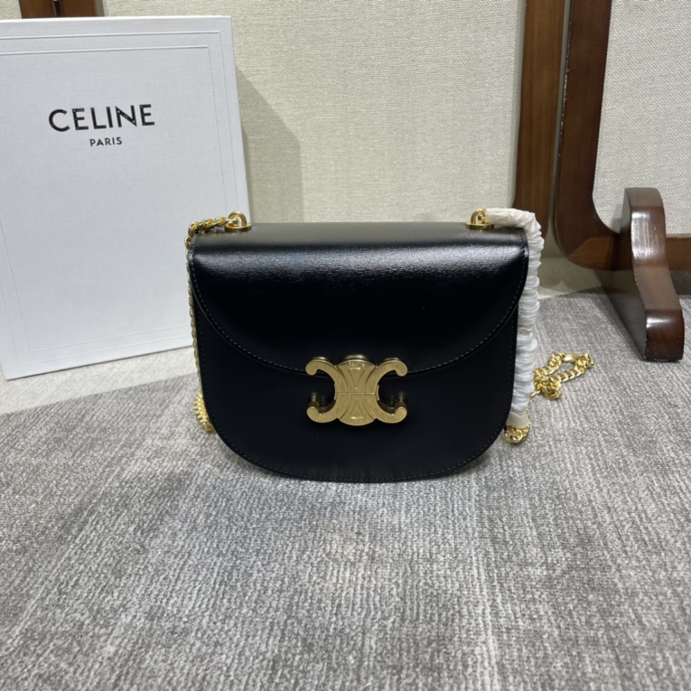 バッグセリーヌ