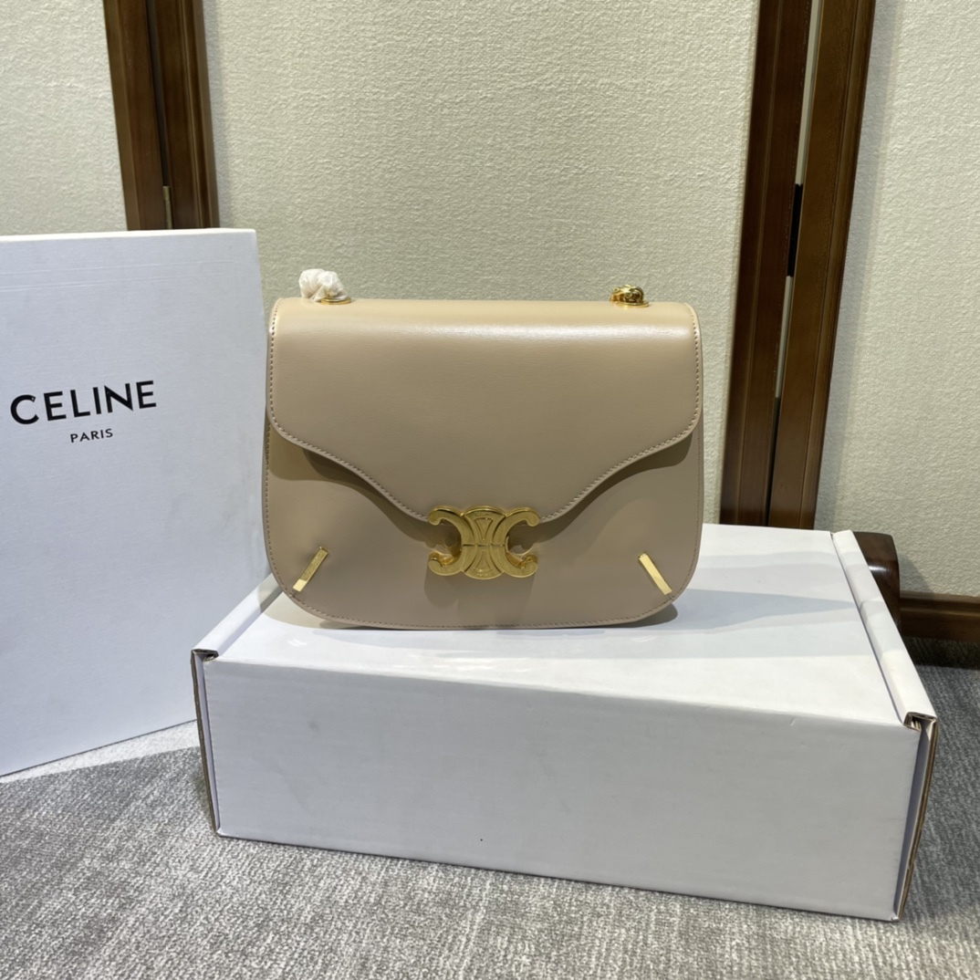バッグセリーヌ