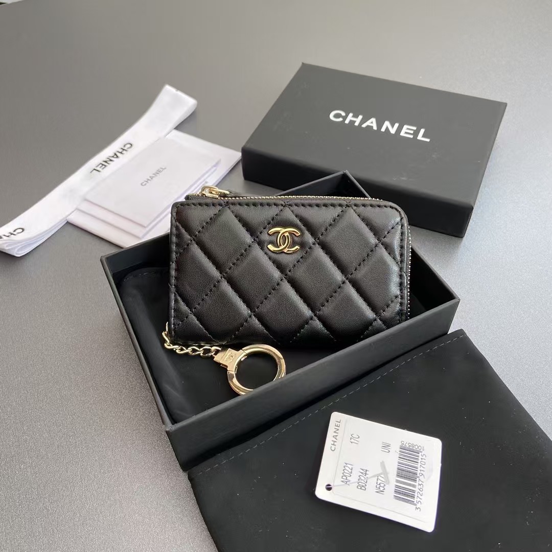 CHANEL