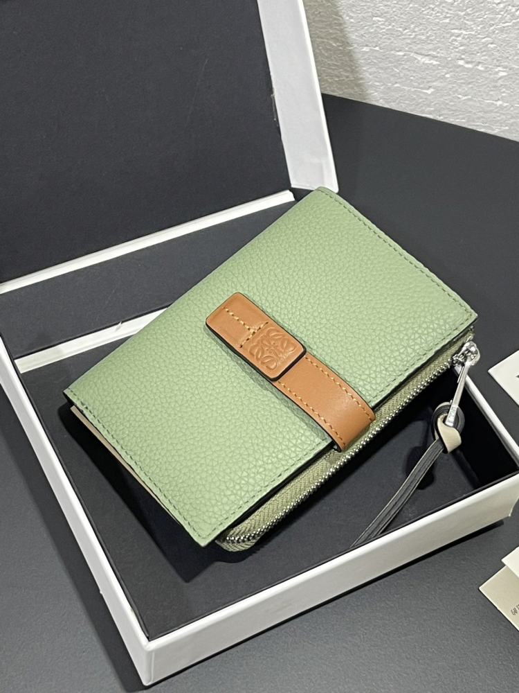 LOEWE