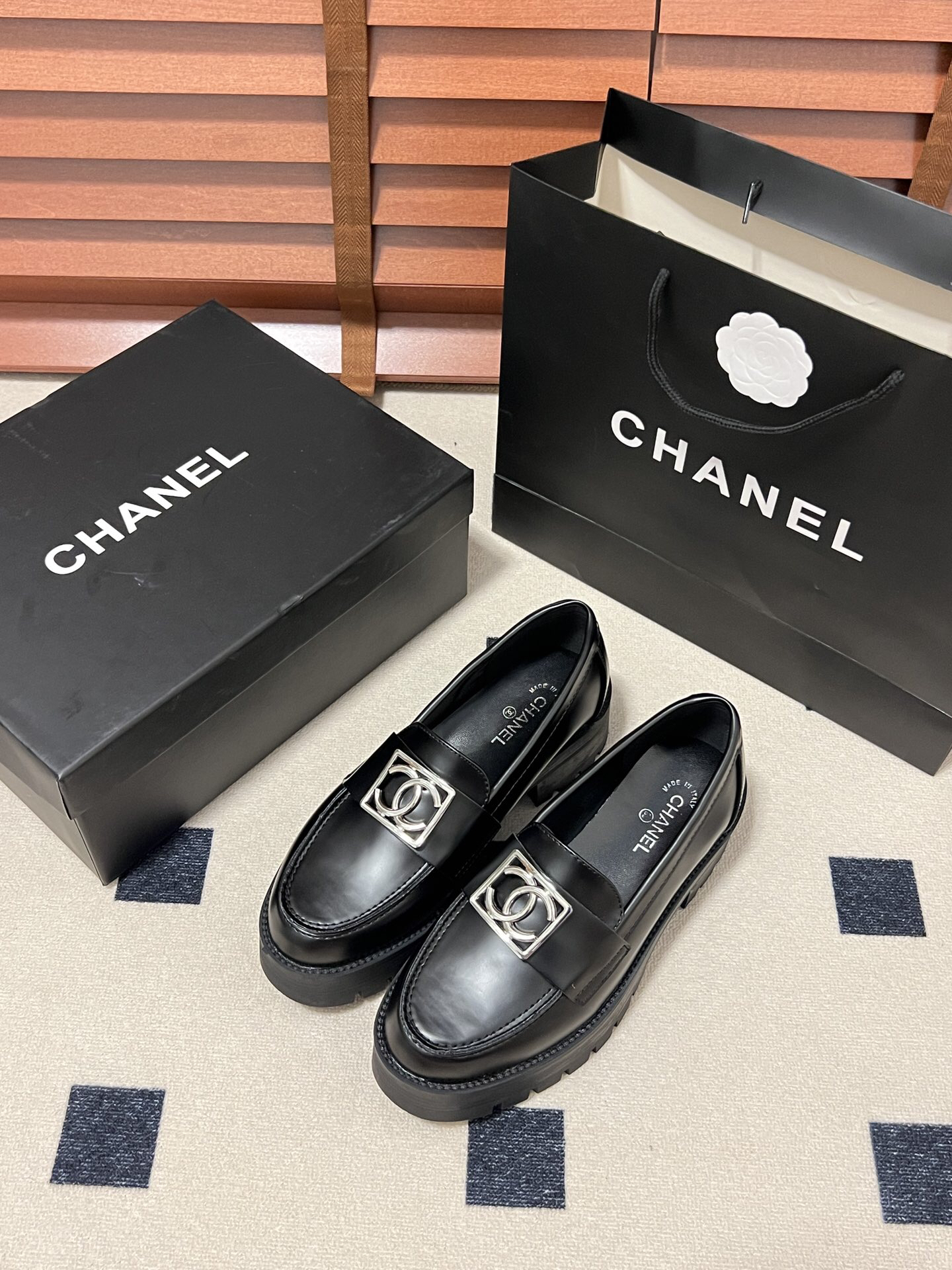 CHANEL