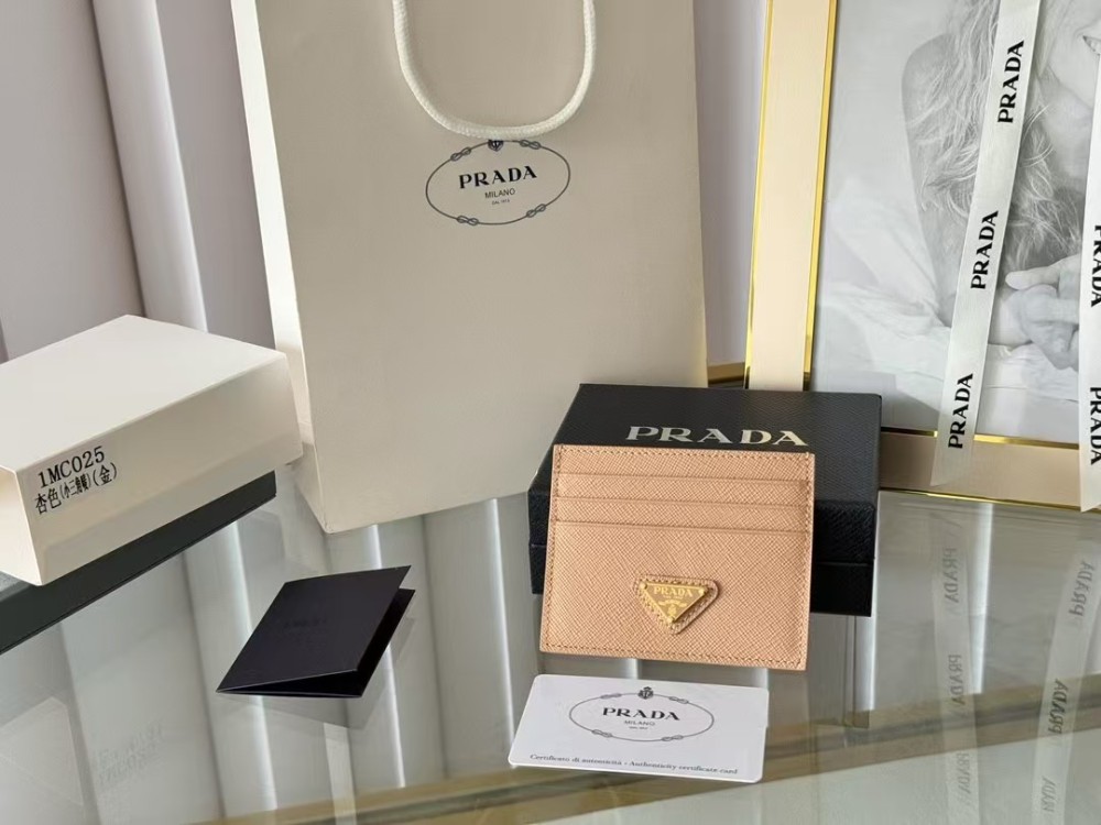 PRADA