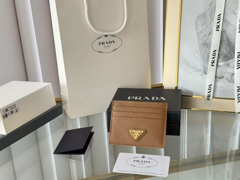 PRADA