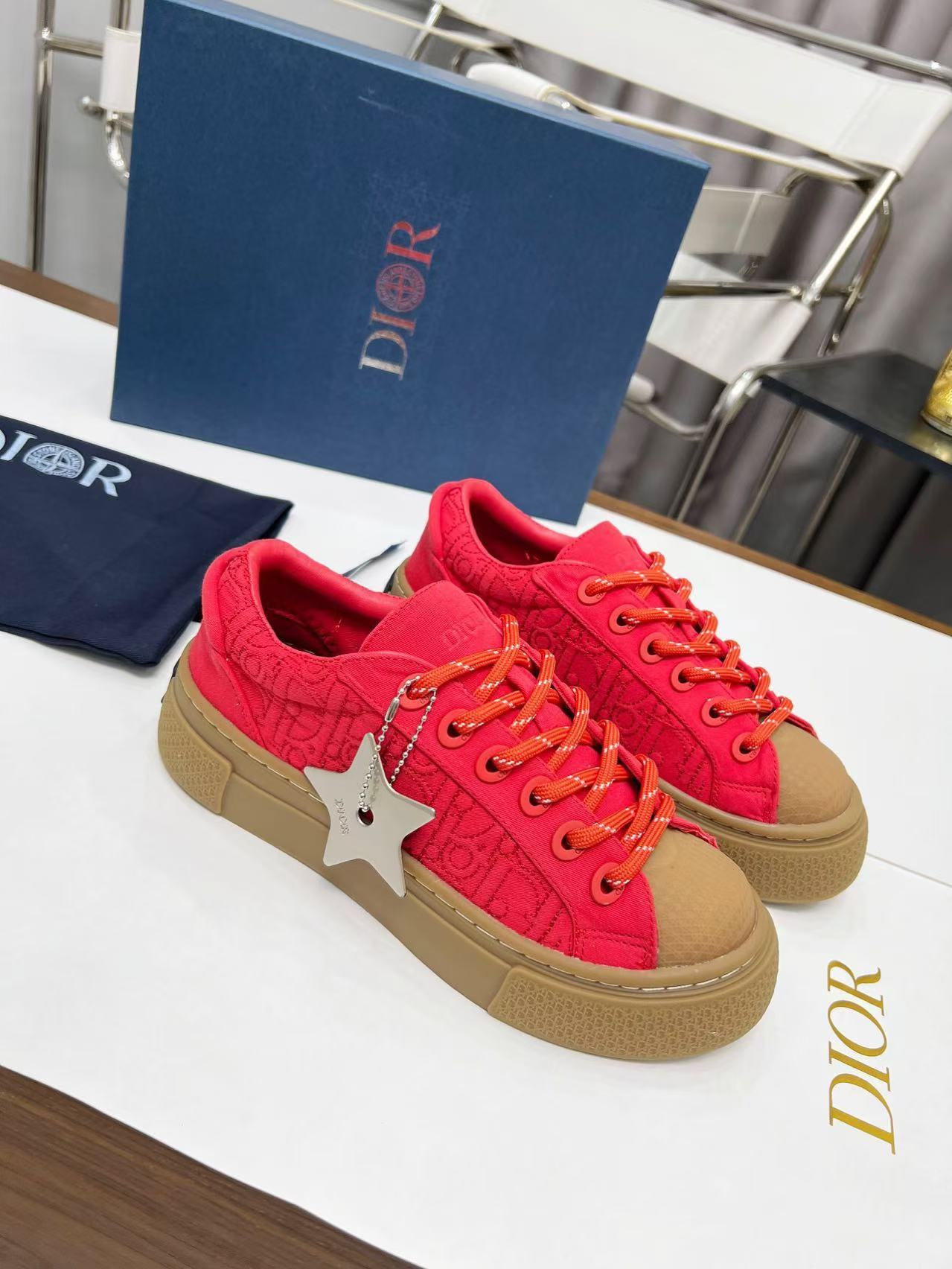 Dior