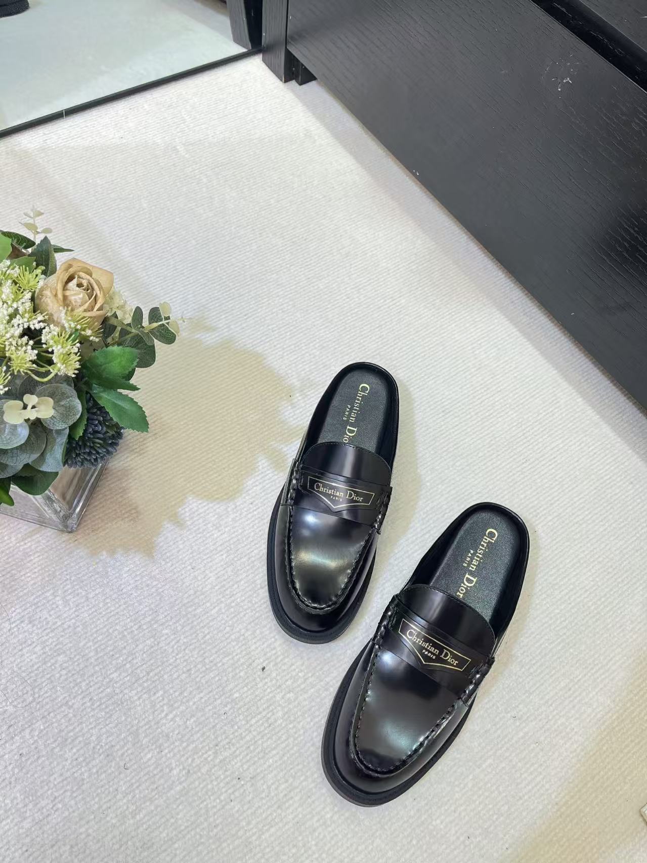 Dior