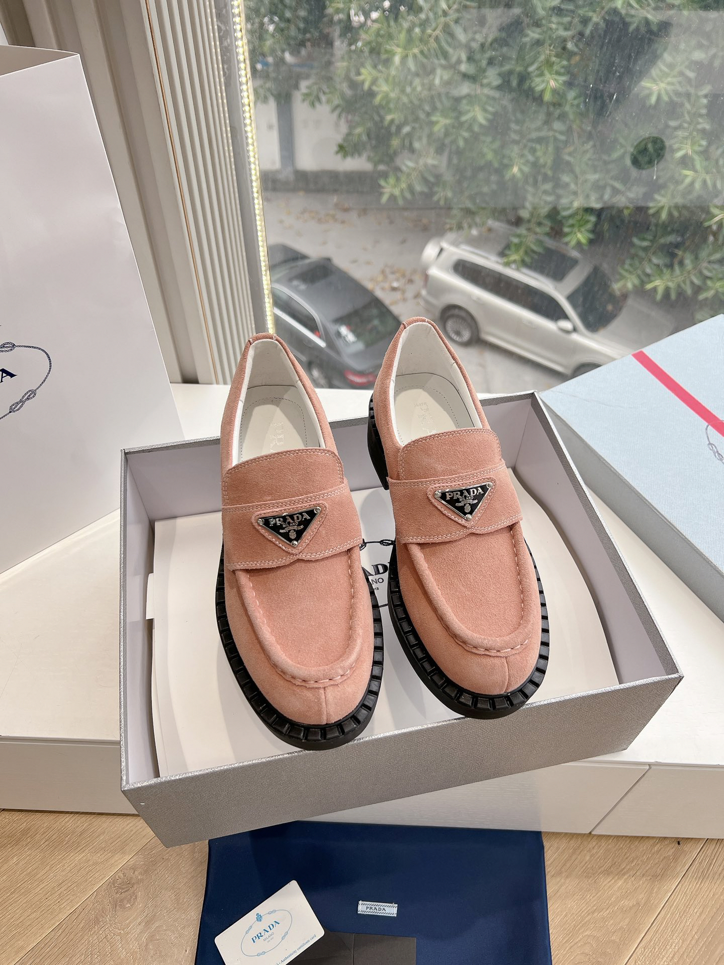PRADA