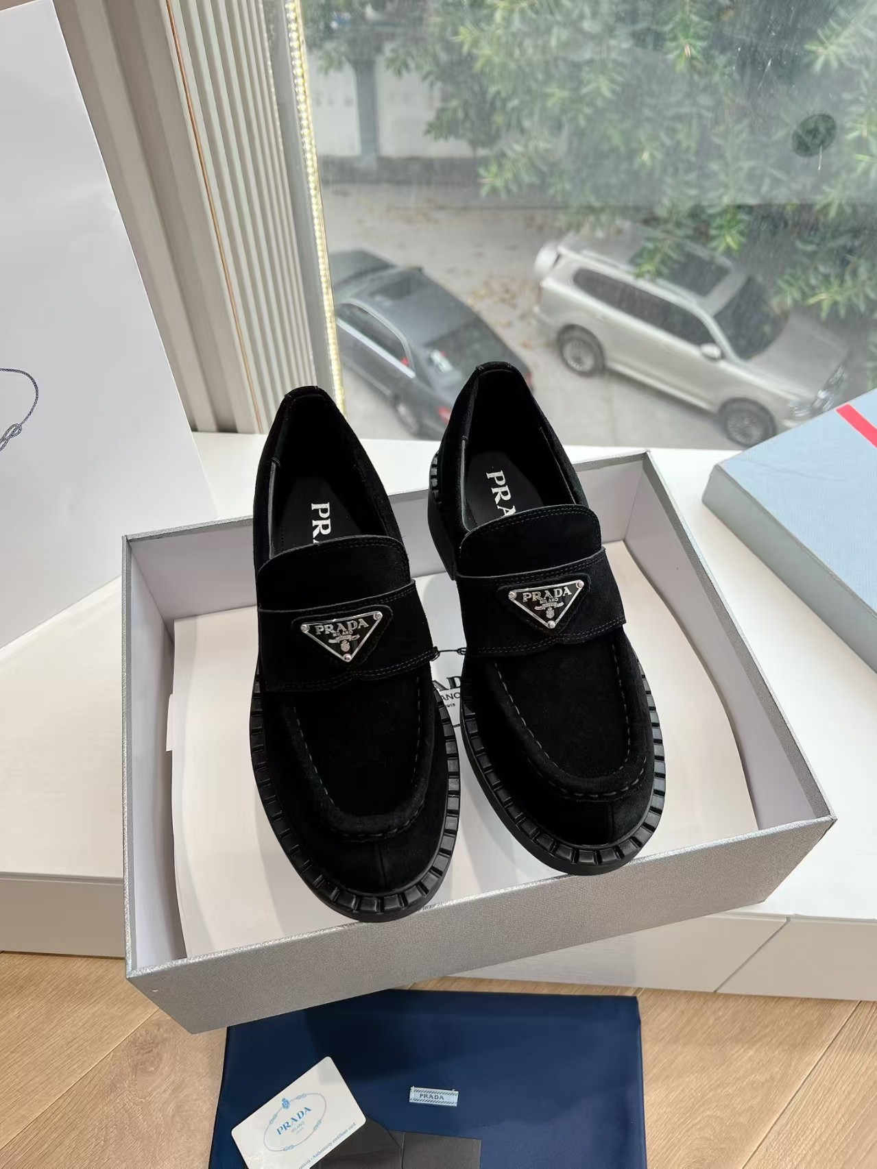PRADA