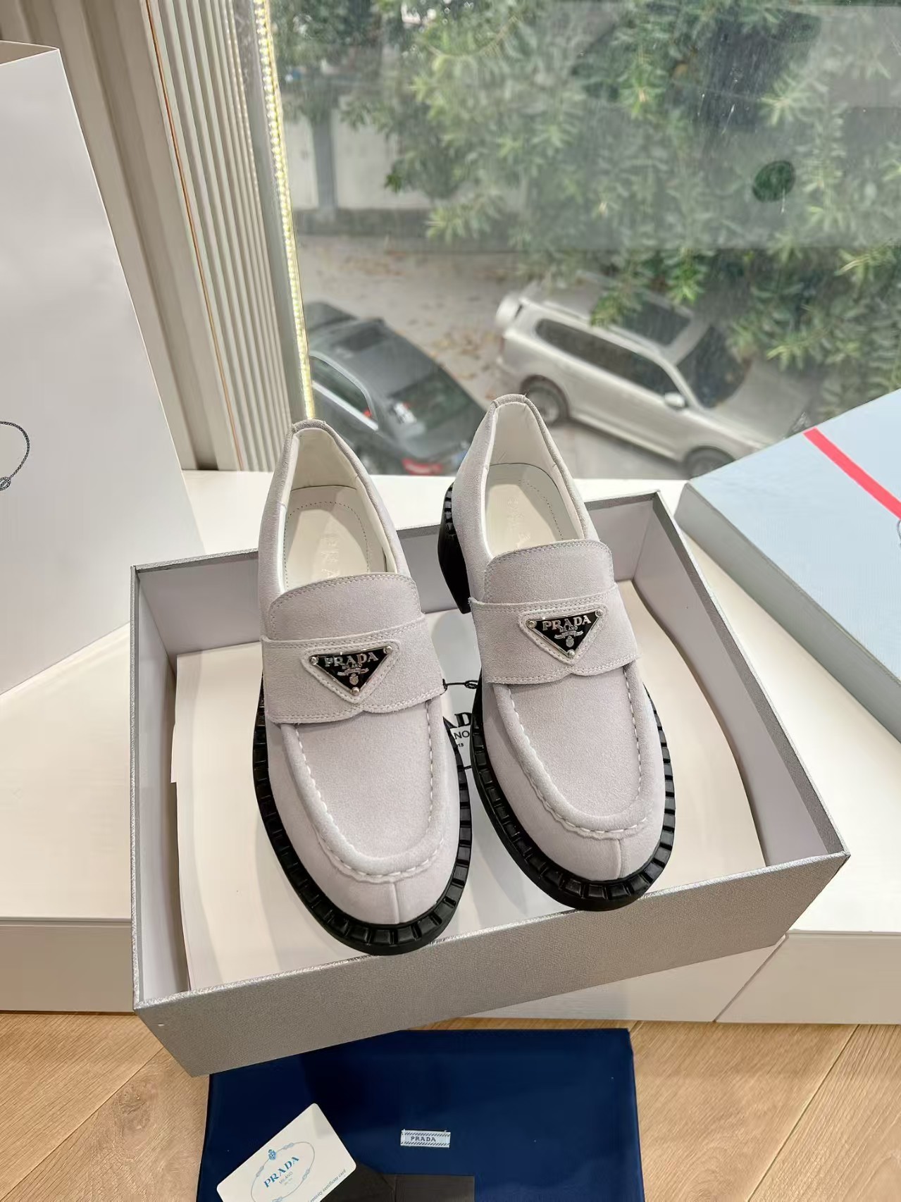 PRADA