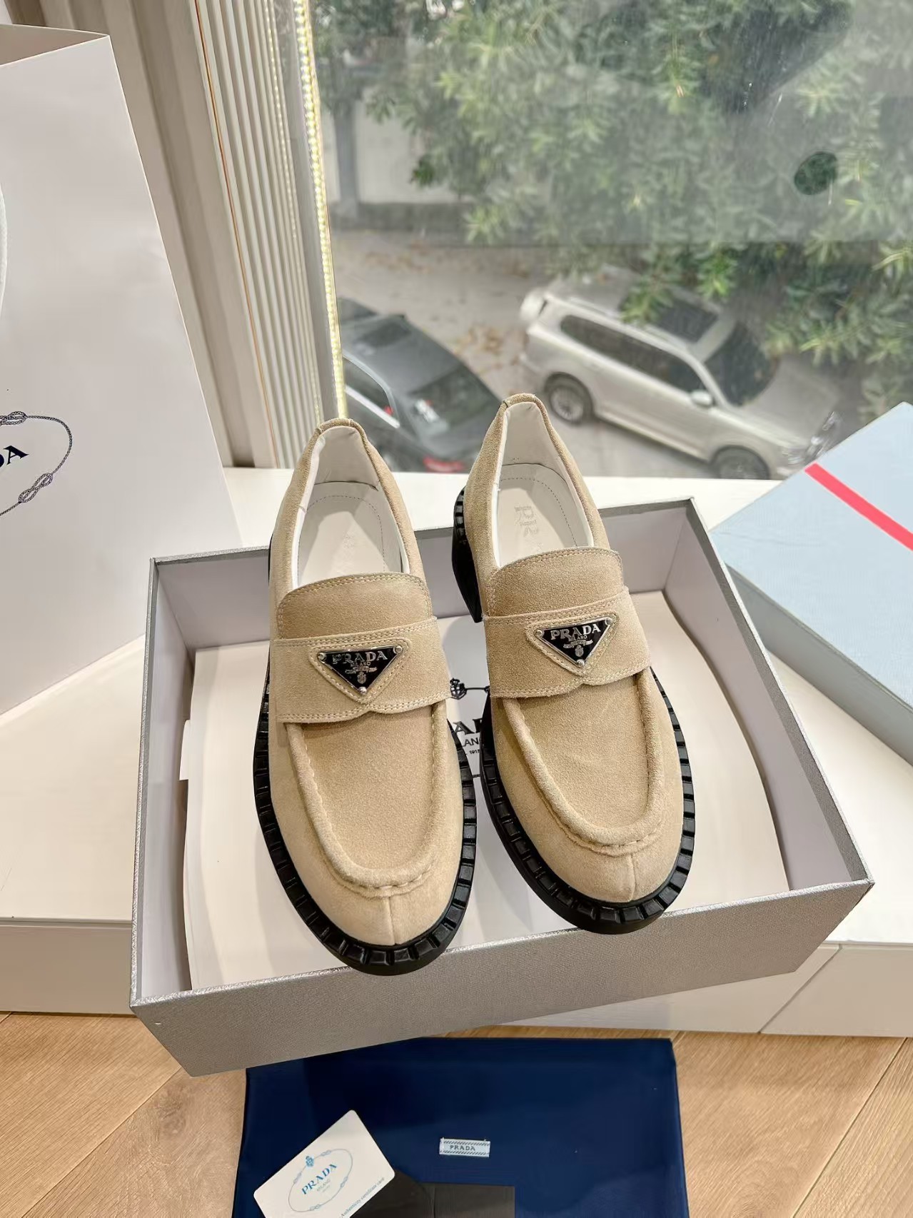 PRADA