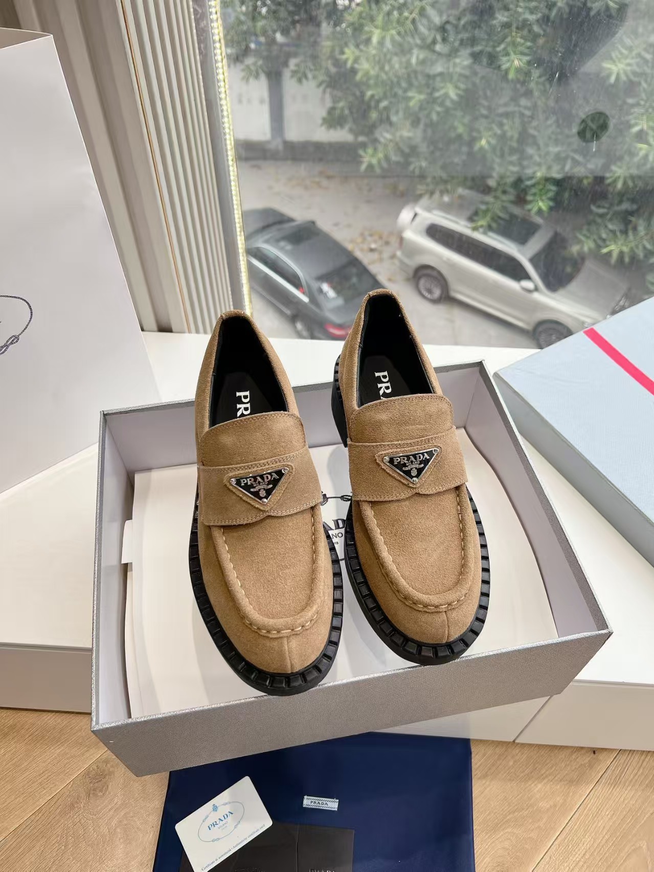 PRADA