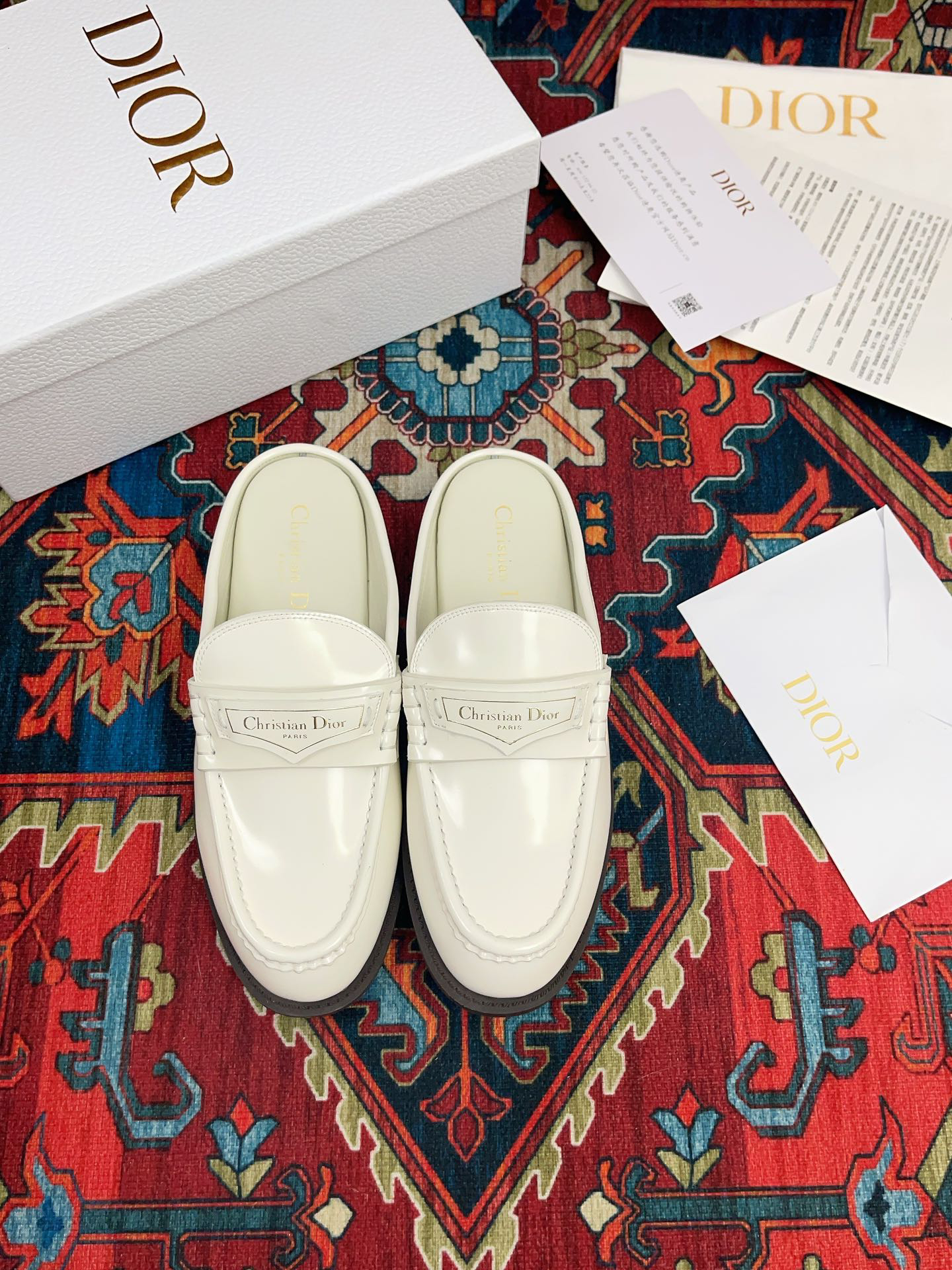 Dior